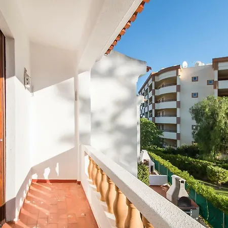 Sofhia's In Vilamoura 度假居